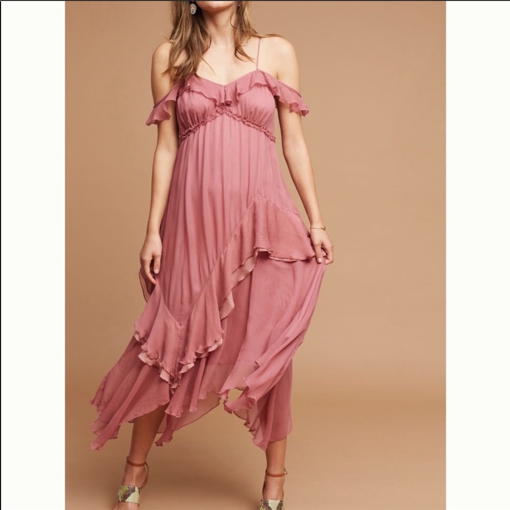 💐Anthro Regan Blush Ruffle Dress💕